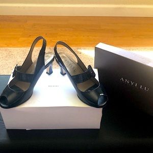 Anyi Lu- Black Patent Leather sandals